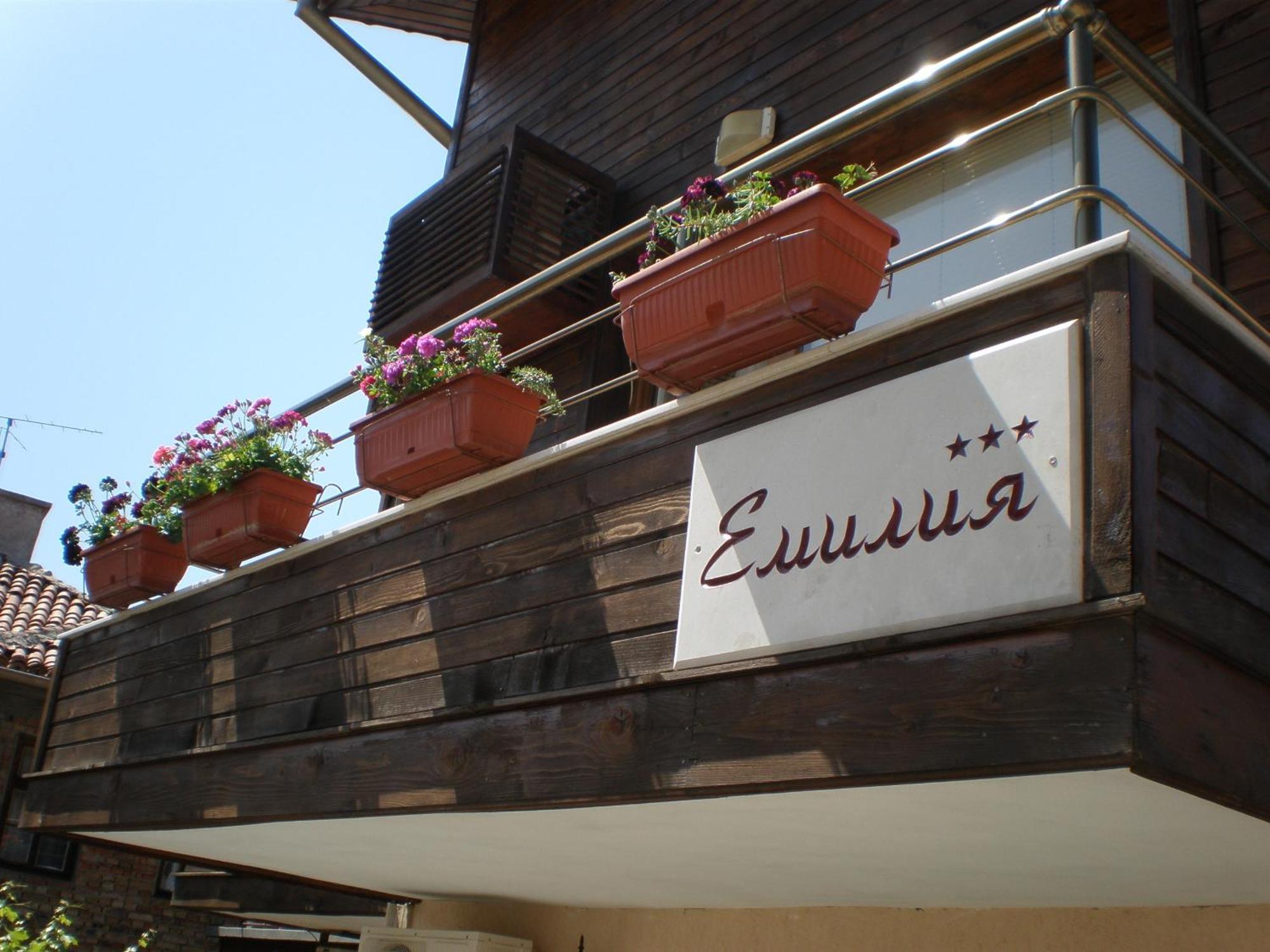 Family Hotel Emilia Sozopol Zewnętrze zdjęcie