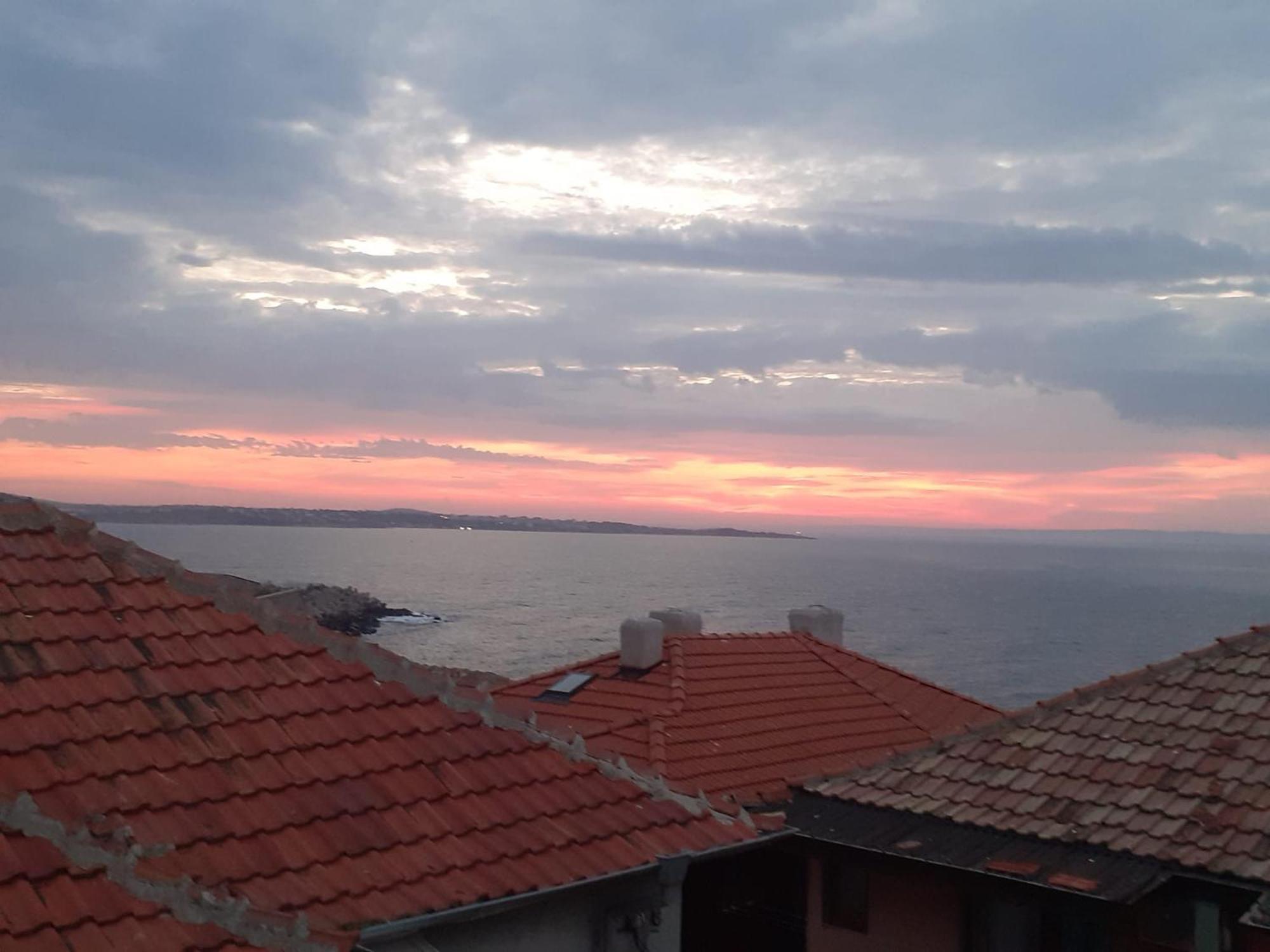 Family Hotel Emilia Sozopol Zewnętrze zdjęcie